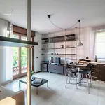 Joivy Splendid Flat W Terrace Near Διαμέρισμα Όπως