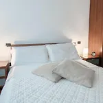 Διαμέρισμα Joivy Splendid Flat W Terrace Near Όπως